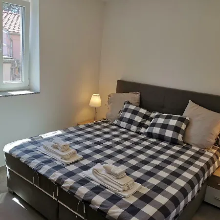 Apartment Tina