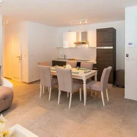 Tina Apartment Mali Losinj